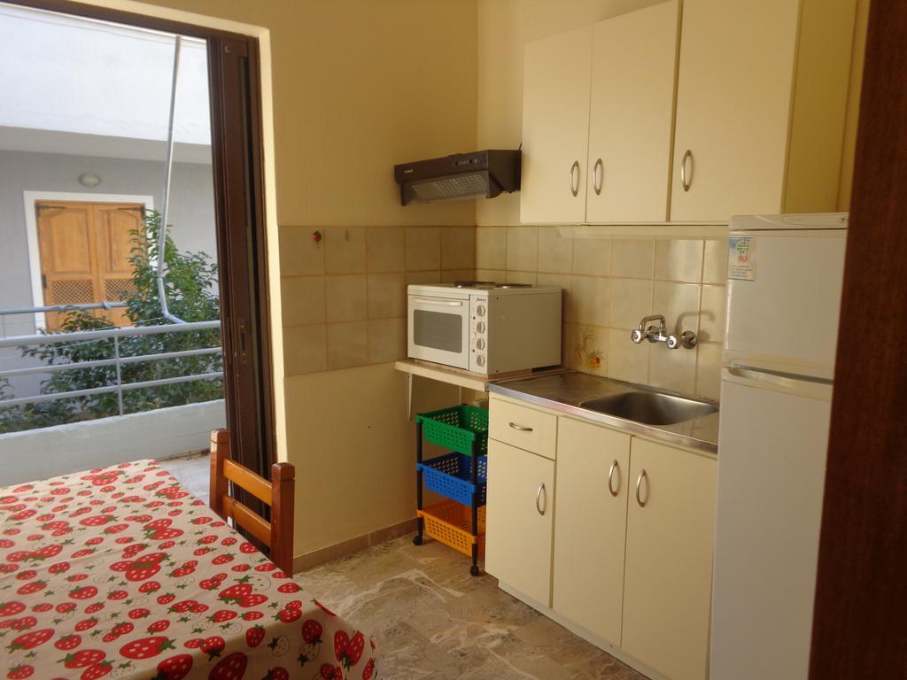 Apartamento Finikas Iria Exterior foto